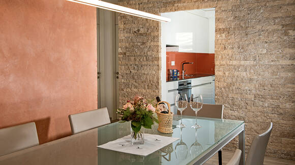 6-bed flat, 3rd floor