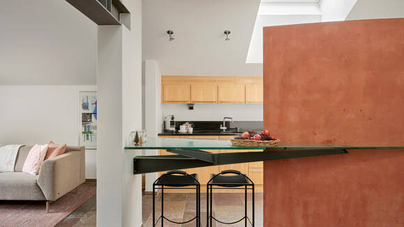 6-bed flat, 4th floor, 140 m²